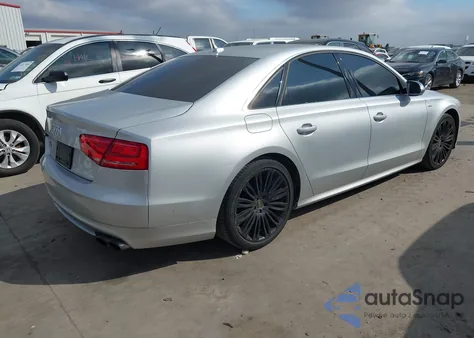 2014 Audi S8 4.0T z USA, uszkodzony, nr VIN WAUD2AFD7EN003190